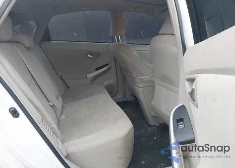 2014 Toyota Prius Three из США, поврежденный, VIN JTDKN3DU3E1822088